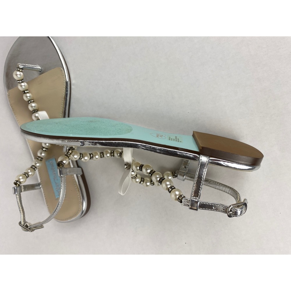 Betsey Johnson SB-PEARL Silver Metallic Pearl Rhinestone Bow Flat Sandals 7.5M - Picture 16 of 16